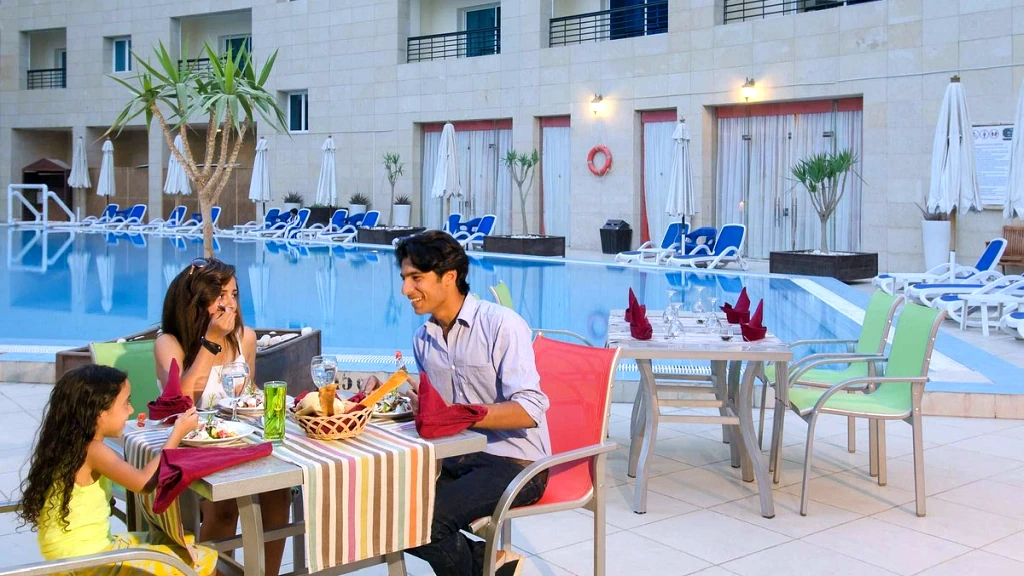 الفندق تيدا سويس إن بلازا & أكوا بارك - العين السخنة